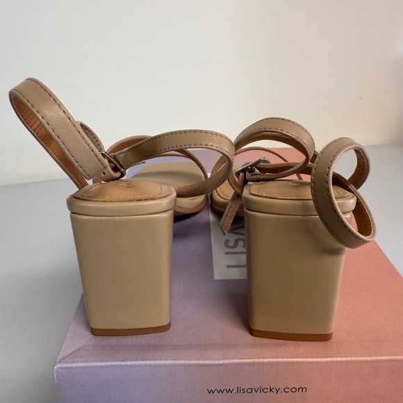 Lisa Vicky Tan Camel Sheep Women’s Size 6M - Picture 3 of 6